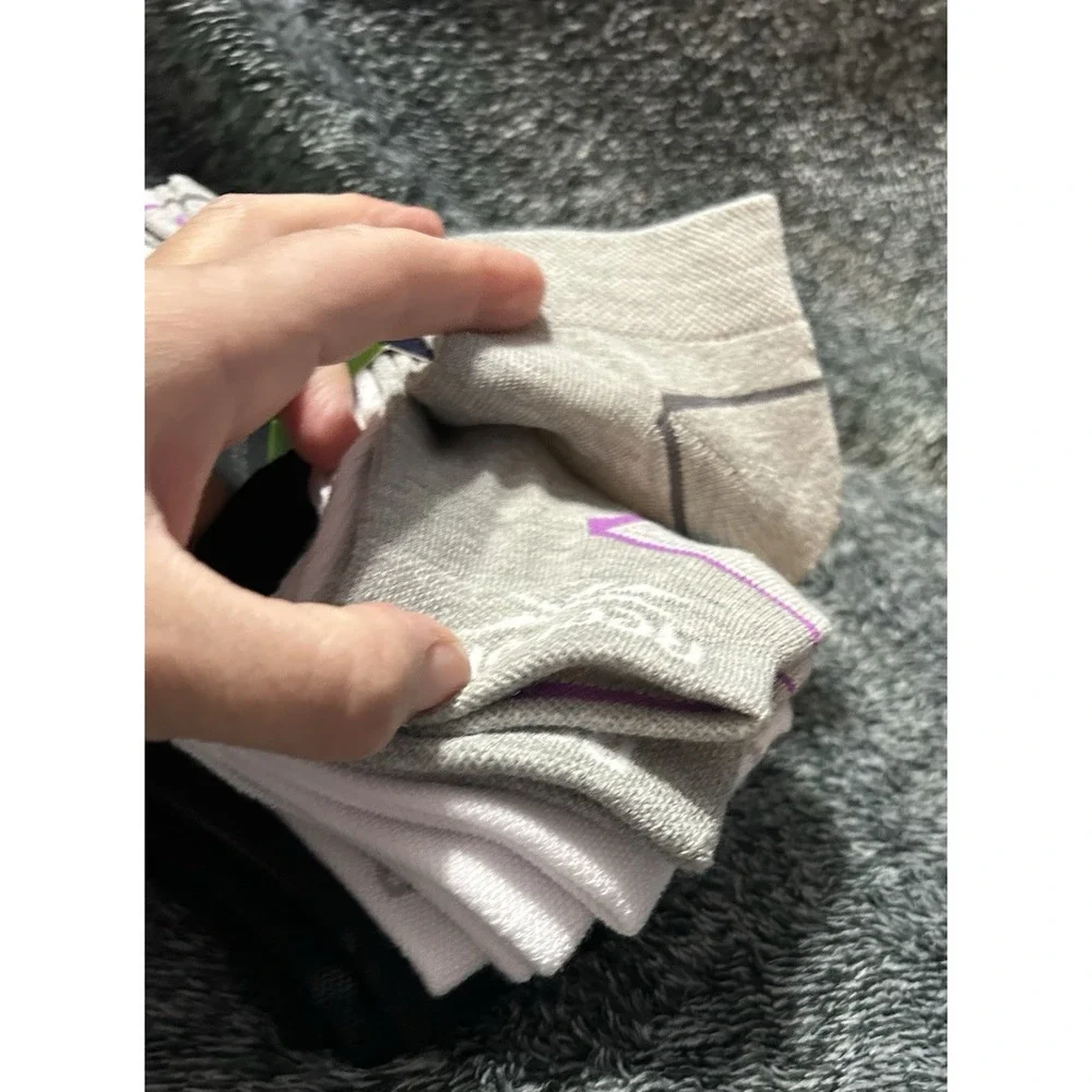 Reebok (6 Pairs ) Quarter Cut Socks Size 4-10 Multicolor (YB)